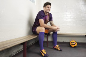 爱游戏APP-掘金完封公牛，关键一役中约基奇三分雨不断，掘金会退役约基奇的球衣