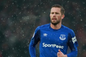 爱游戏平台-阿森纳客场失利，保级形势雪上加霜，阿森纳最新