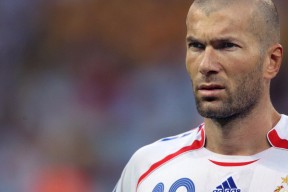 爱游戏娱乐-火箭力克尼克斯，申京贡献大号两双成最大功臣，火箭尼克斯达成新交易