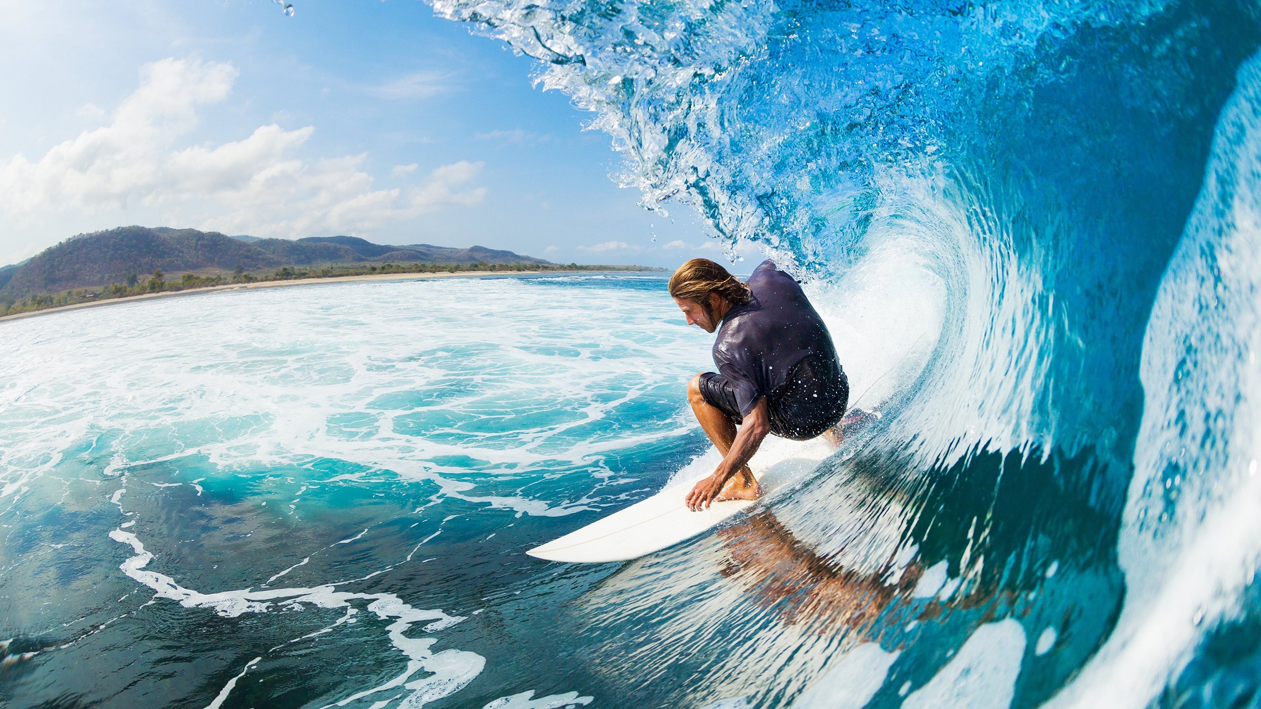 比赛过程中球队教练的调度成为关注焦点，在比赛中,教练员会根据现场比赛的变化